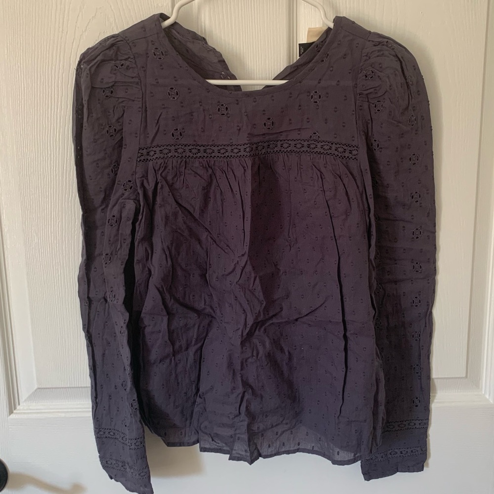 Small Universal Thread Blouse, navy/purple, cut out design